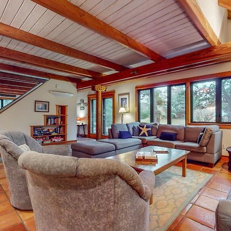 Crows Nest Villa Chatham Exterior foto